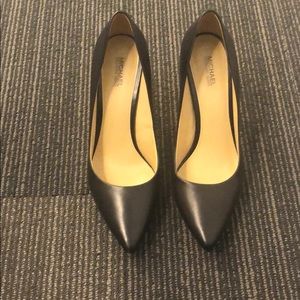 Michael Kors Black Pumps Size 8